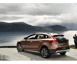   Volvo V40 Cross Country