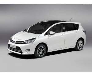   Toyota Verso 2013