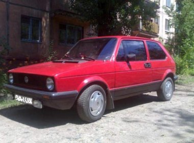   Volkswagen Golf