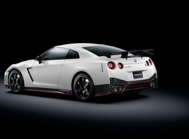  Nissan GT-R Nismo