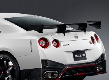  Nissan GT-R Nismo