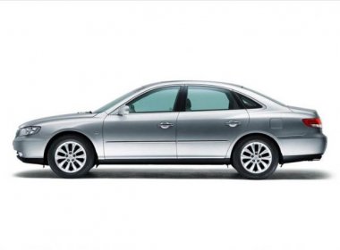 Hyundai Grandeur:  