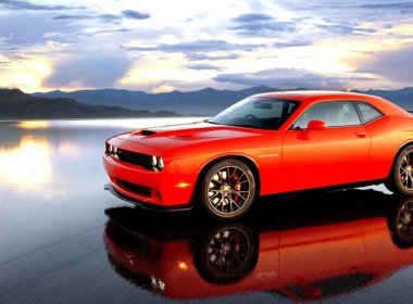   Dodge Challenger SRT Hellcat