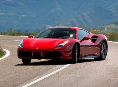  Ferrari 488 GTB