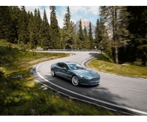 Цена на автомобиль Aston Martin Rapide 5 9 at