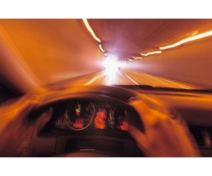 Средства защиты глаз от ослепления светом водителя