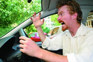 Как справиться со вспышками гнева за рулем?