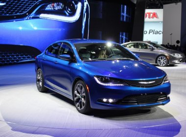    Chrysler 200