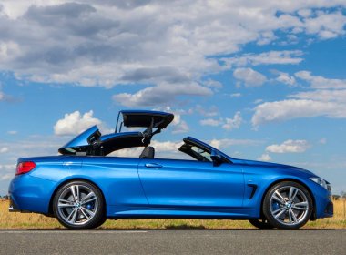   BMW 4-Series Convertible