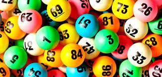 Почему люди играют в лотерею