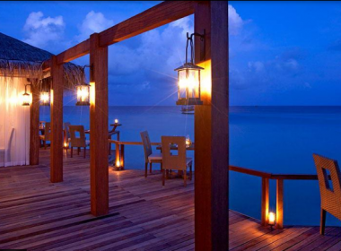  CONSTANCE MOOFUSHI RESORT:    