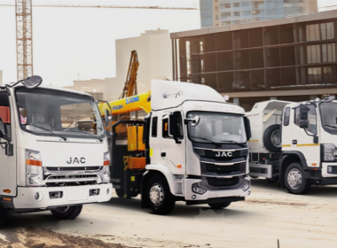  JAC:   ,    