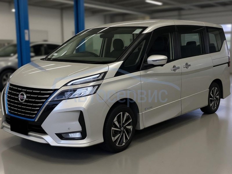 Nissan Serena ����� ������� ��������� � �������������