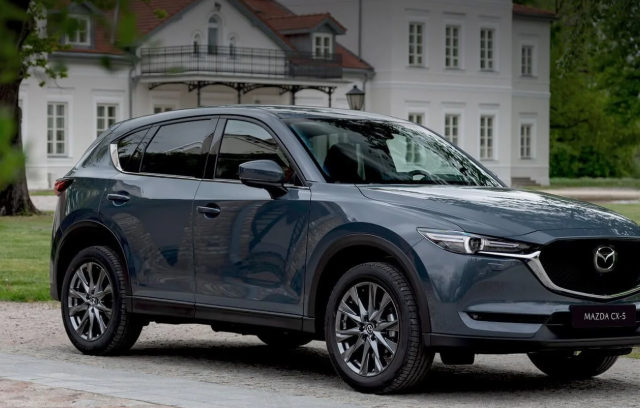 Mazda CX-5 ����������� �������������� ������������ � ����