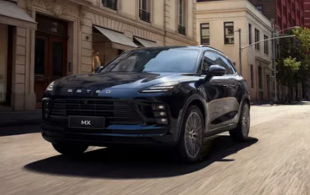 Esteo: ��������� ���, ������������ � ������� � ������������ ������