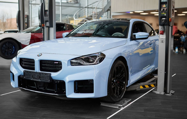 ����������� ��������� ����� ������� � ������� ����������� BMW